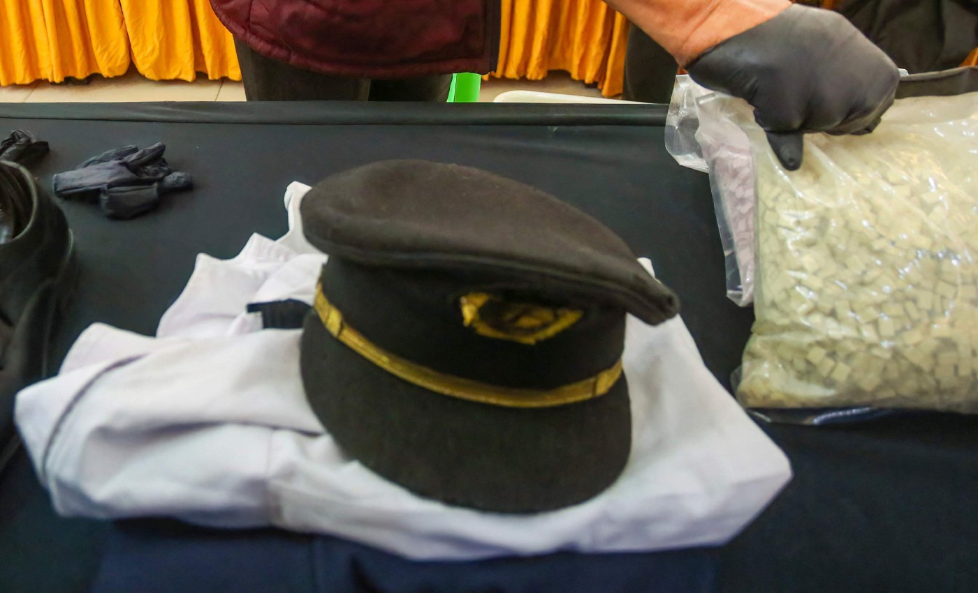 Police Identify Airport Employee in MAS Pilot Drug Probe