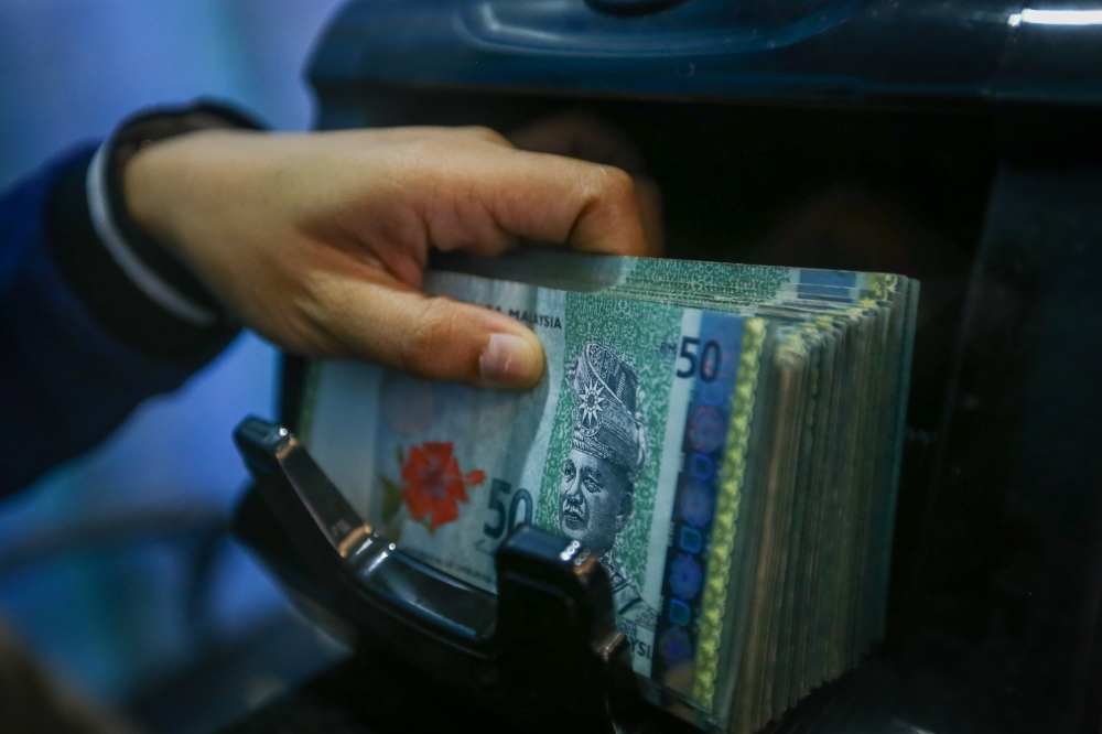Ringgit extends gains for eighth straight trading day, opens at 4.0855 against US dollar