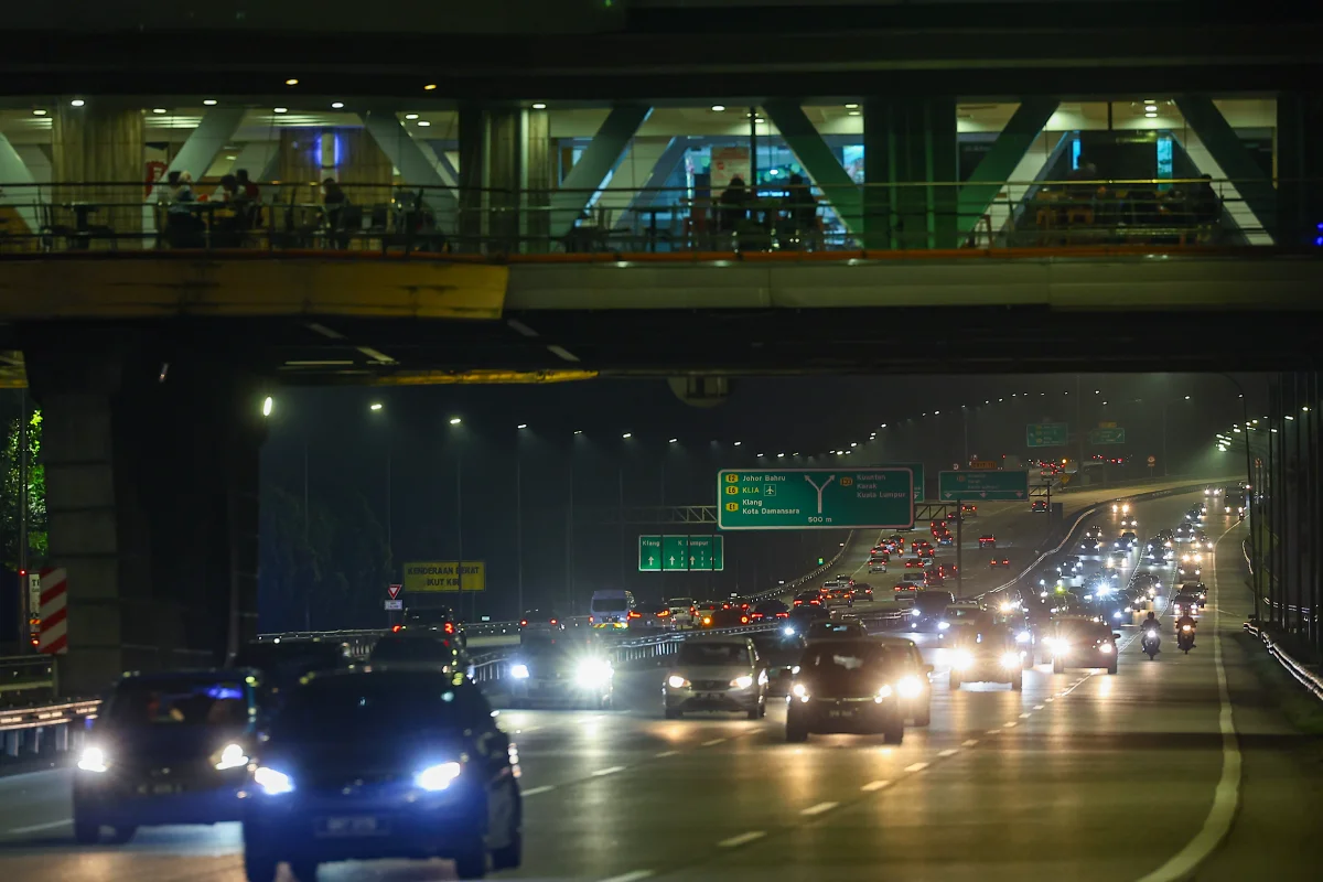 Work-from-home no cure for Klang Valley’s car dependency