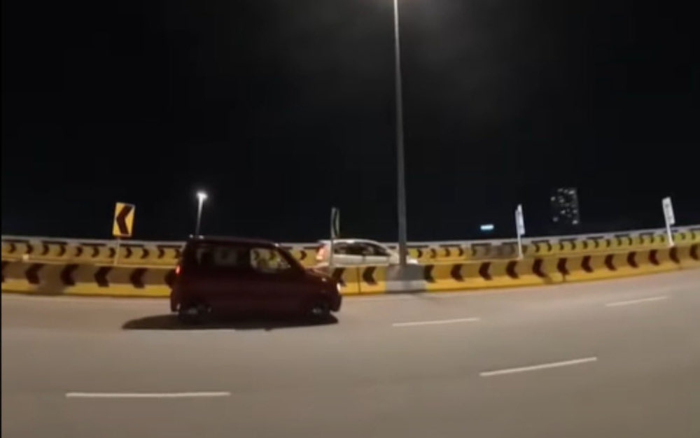 Woman arrested for driving against traffic on DASH Expressway