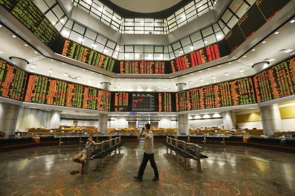 Bursa starts Friday in the green after Wall Street records