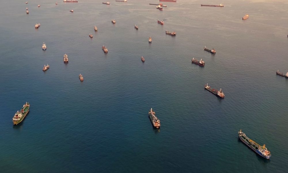 Strait of Melaka handles nearly a third of global oil flows, remains top chokepoint