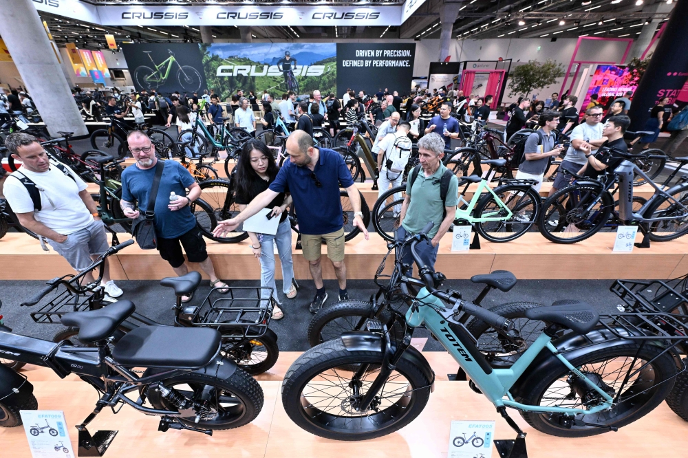 Cycling industry bets on smart bikes to boost sales