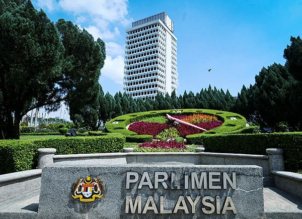 Downstream commodity industries, student housing shortage among Parliament focus today