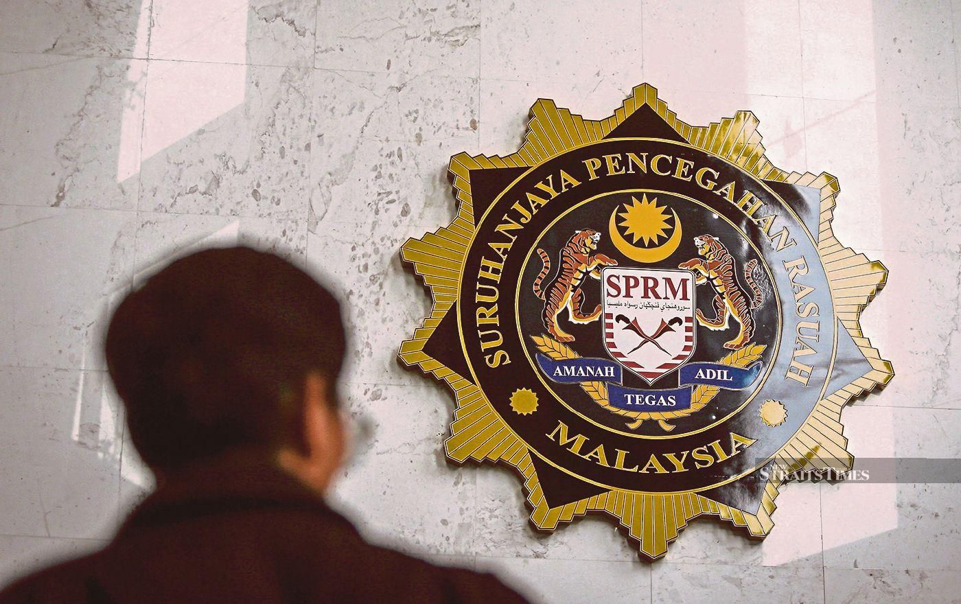 MACC officer apologises as defence seeks contempt action in Jana Wibawa trial