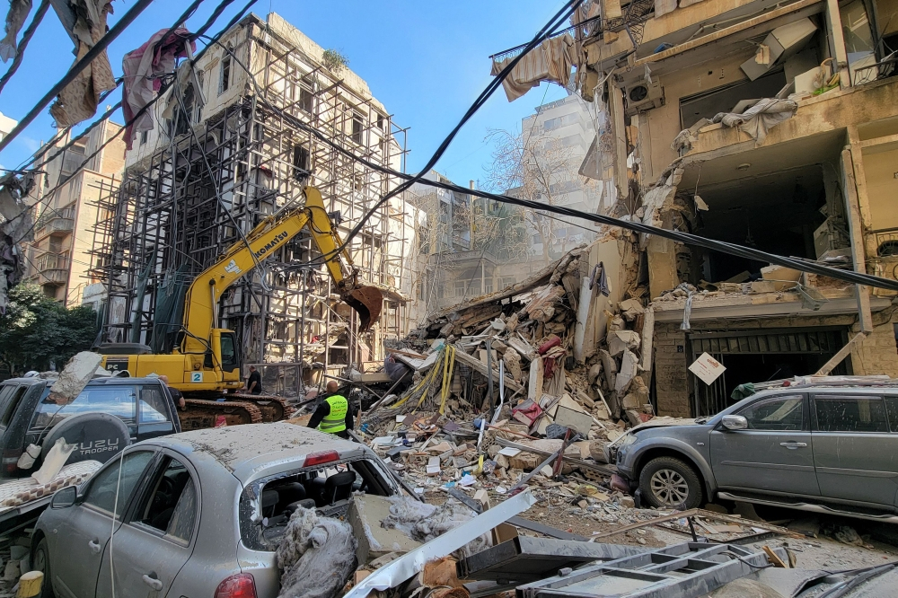 Lebanon violence threatens US-Iran ceasefire