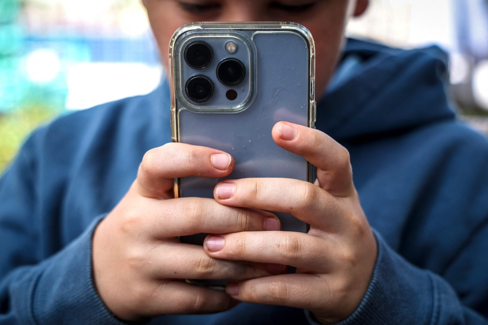 Malaysia’s new online safety rules kick in today: What changes for social media users?