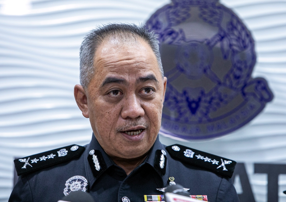 Man Dies After Alleged House Break-In in Ipoh, Police Hunt Second Suspect