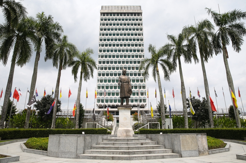 In Dewan Rakyat today: MPs to grill govt on UN reform, food crisis plans and military readiness