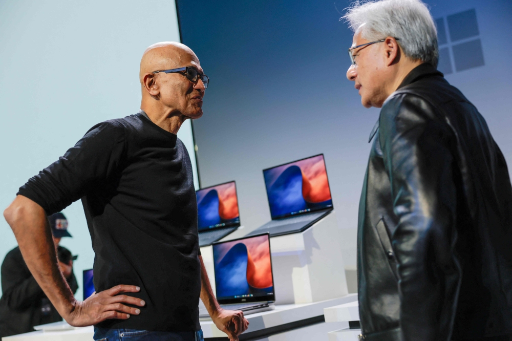 Microsoft bets buyers will pony up over RM10,000 for an AI-powered Surface Ultra laptop