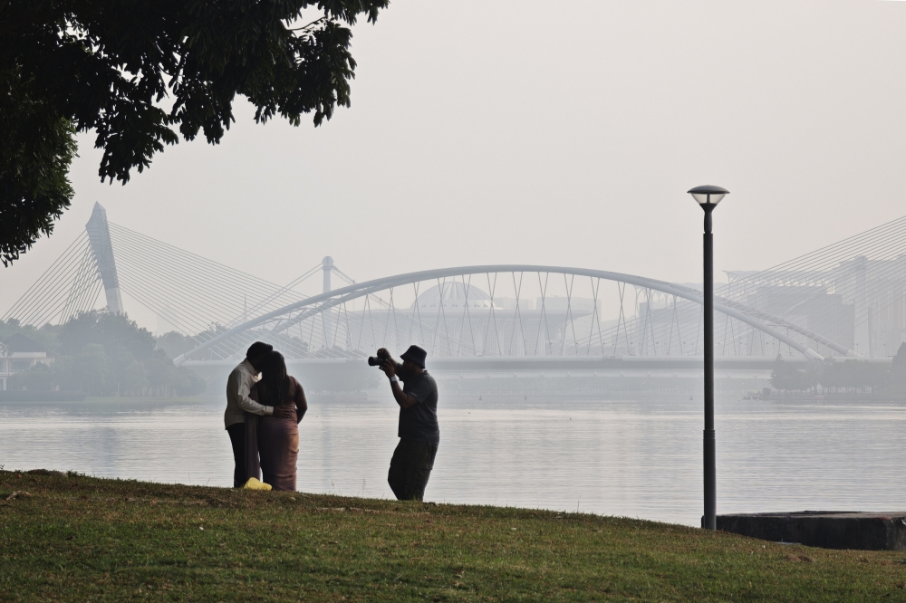 DOE steps up patrols amid worsening haze crisis, warns landowners against open burning