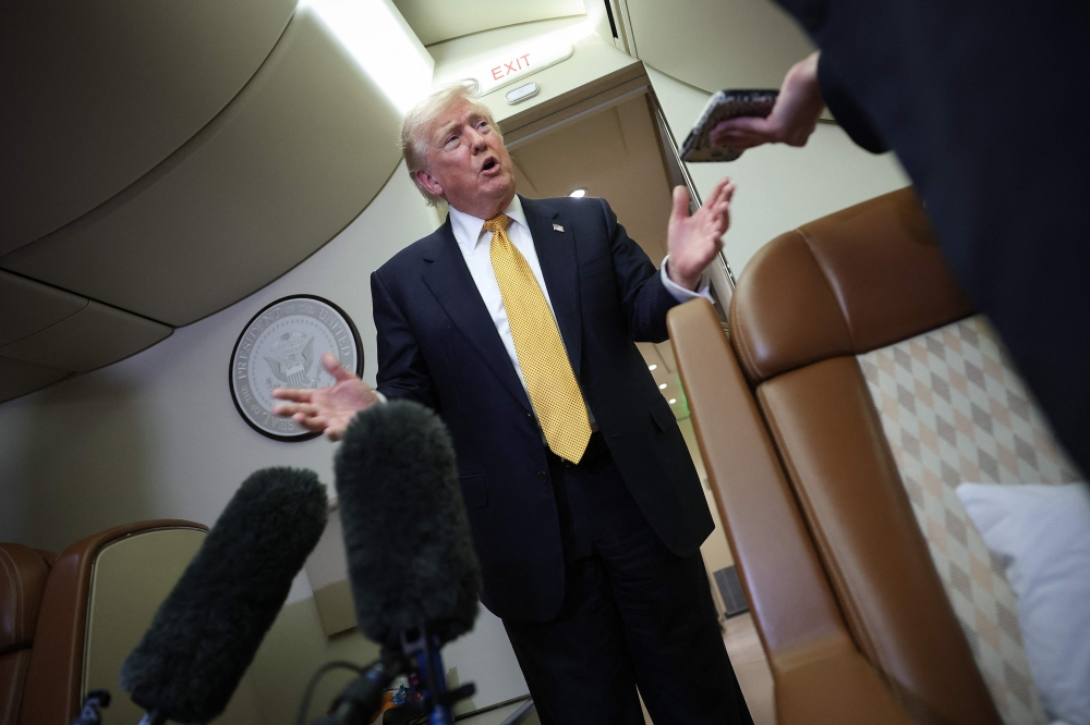 Trump holds off new tariffs on commercial aircraft after security probe