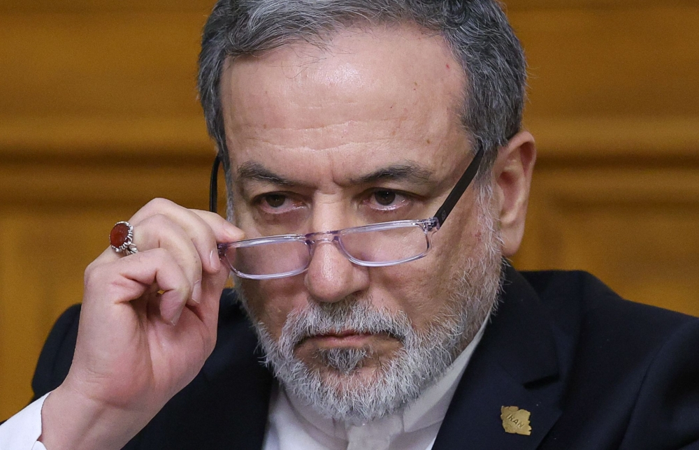 Iran says no ‘tangible progress’ in talks as Trump insists deal is close