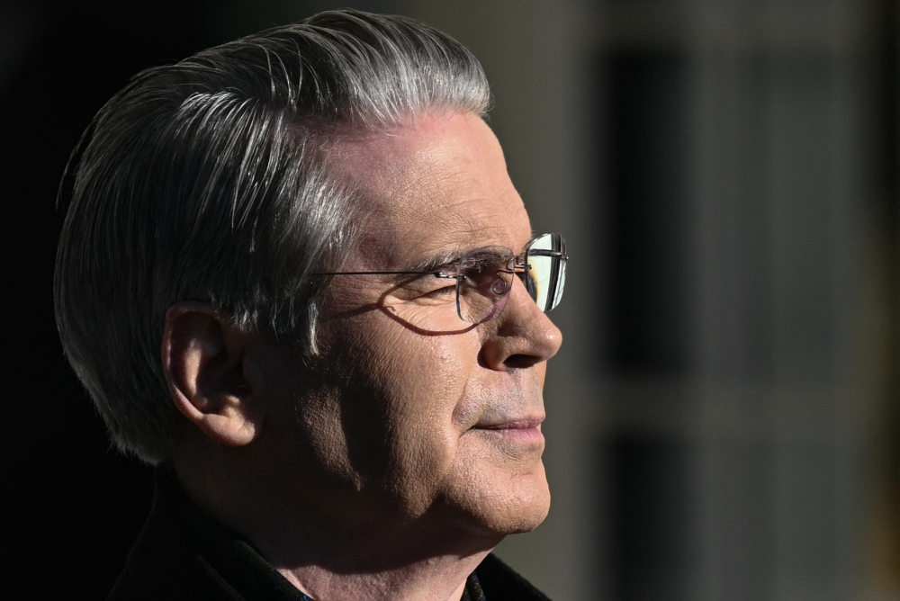 US ramps up sanctions on Iran oil network as Strait of Hormuz shutdown fuels tensions