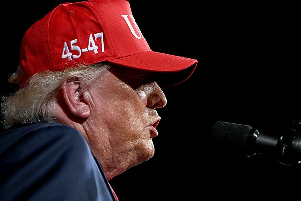 Trump threatens EU over ‘hostile’ Canada association plan